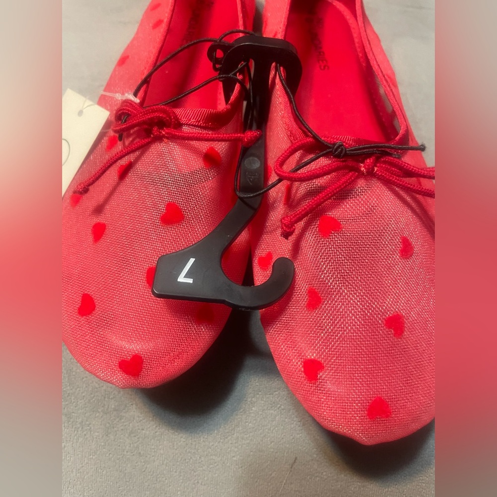 NWT No Boundaries‎ Mesh Ballet Flats Red Heart Print Size 7 Memory Foam - Picture 9 of 12